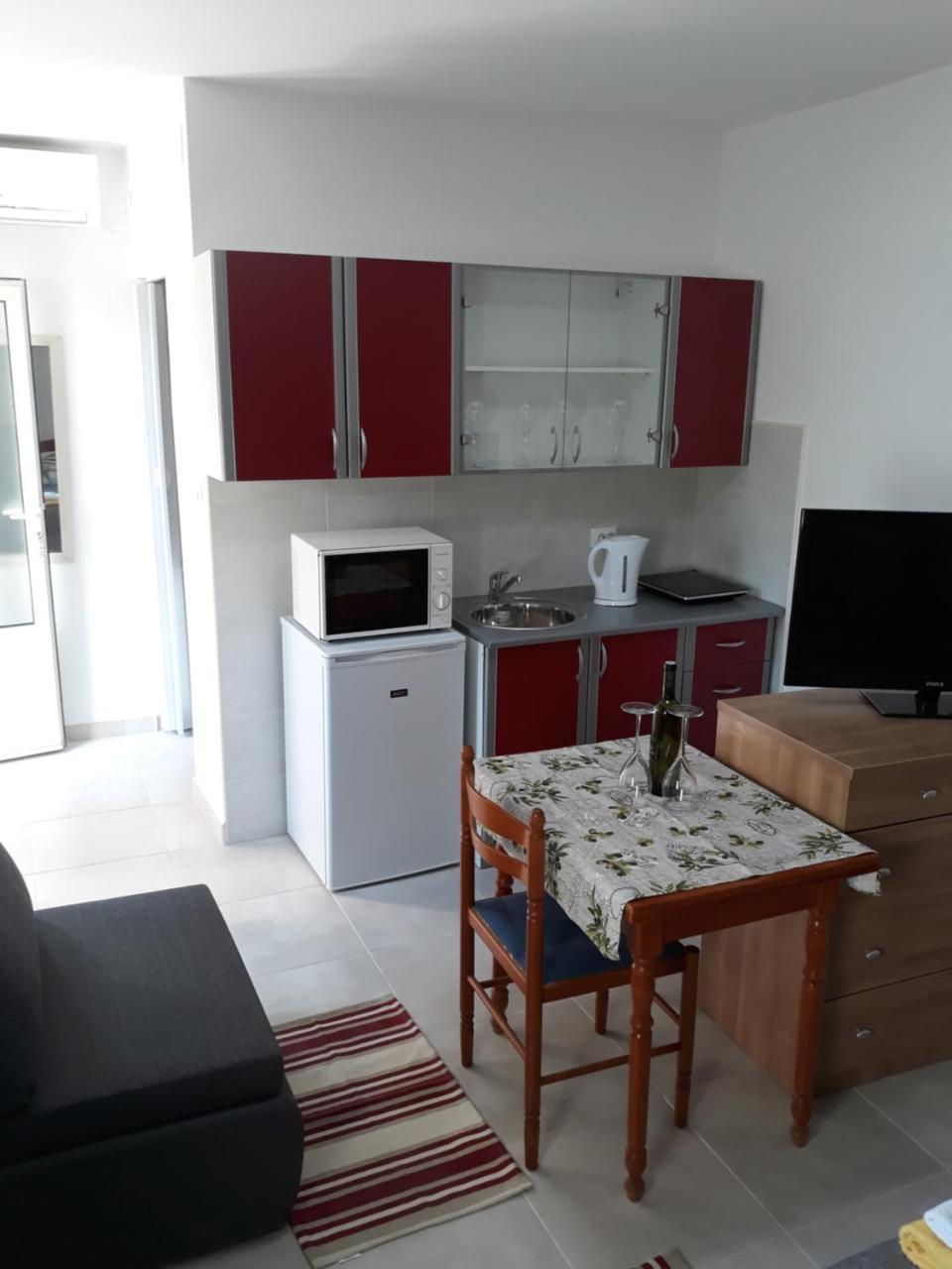 Studio Apartment Garden ドゥブロブニク エクステリア 写真